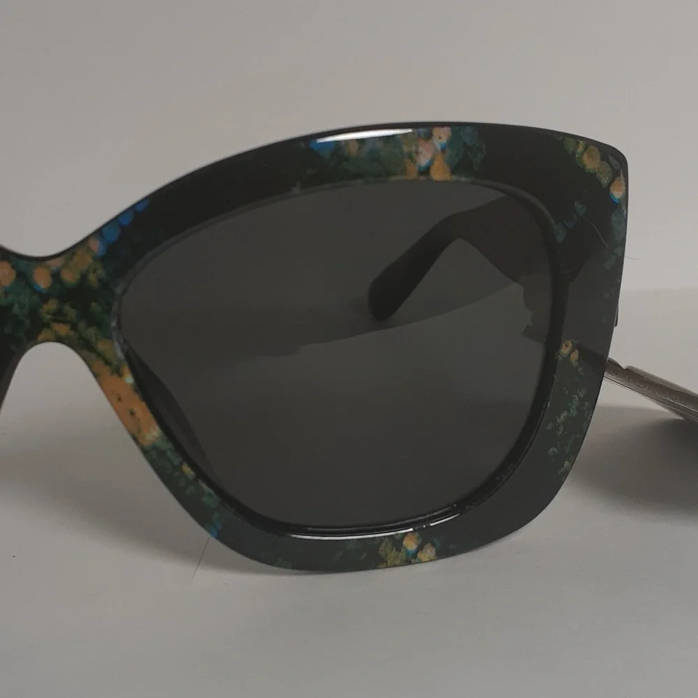 Panama Jack Women Y2K Sunglasses Black Snake Multi-Color Polarized UVA &…
